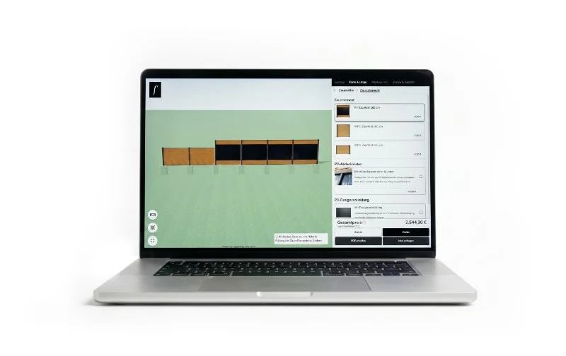 Solarzaun-Konfigurator auf einem Laptop zur Online-Planung