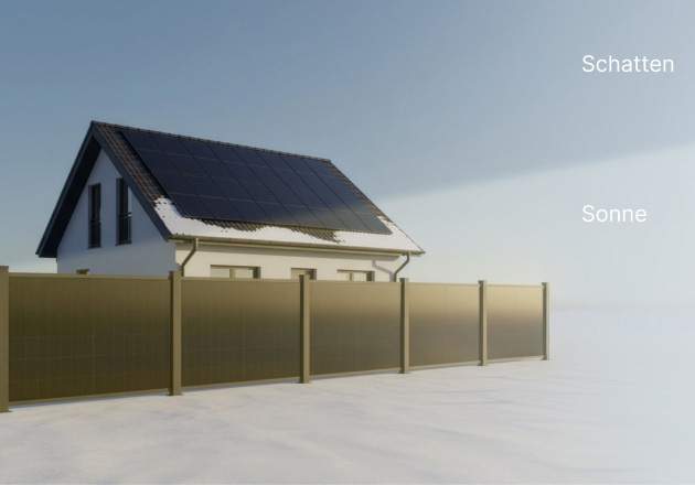 Solarzaun im Winter bei Sonnenschein – antizyklische Stromerzeugung