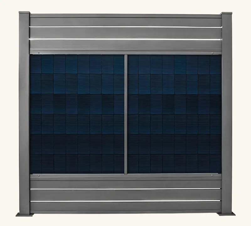 Rückseite eines falagotti Solarzauns mit verdeckter Kabelführung: Keine sichtbaren Kabel dank integrierter Kabelabdeckleiste – saubere Optik von beiden Seiten