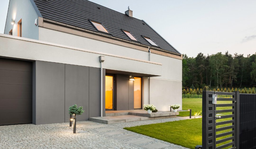 Solartrend 2025:  Solarzäune (PV‑Zäune) – die neue Ära der Solarenergie